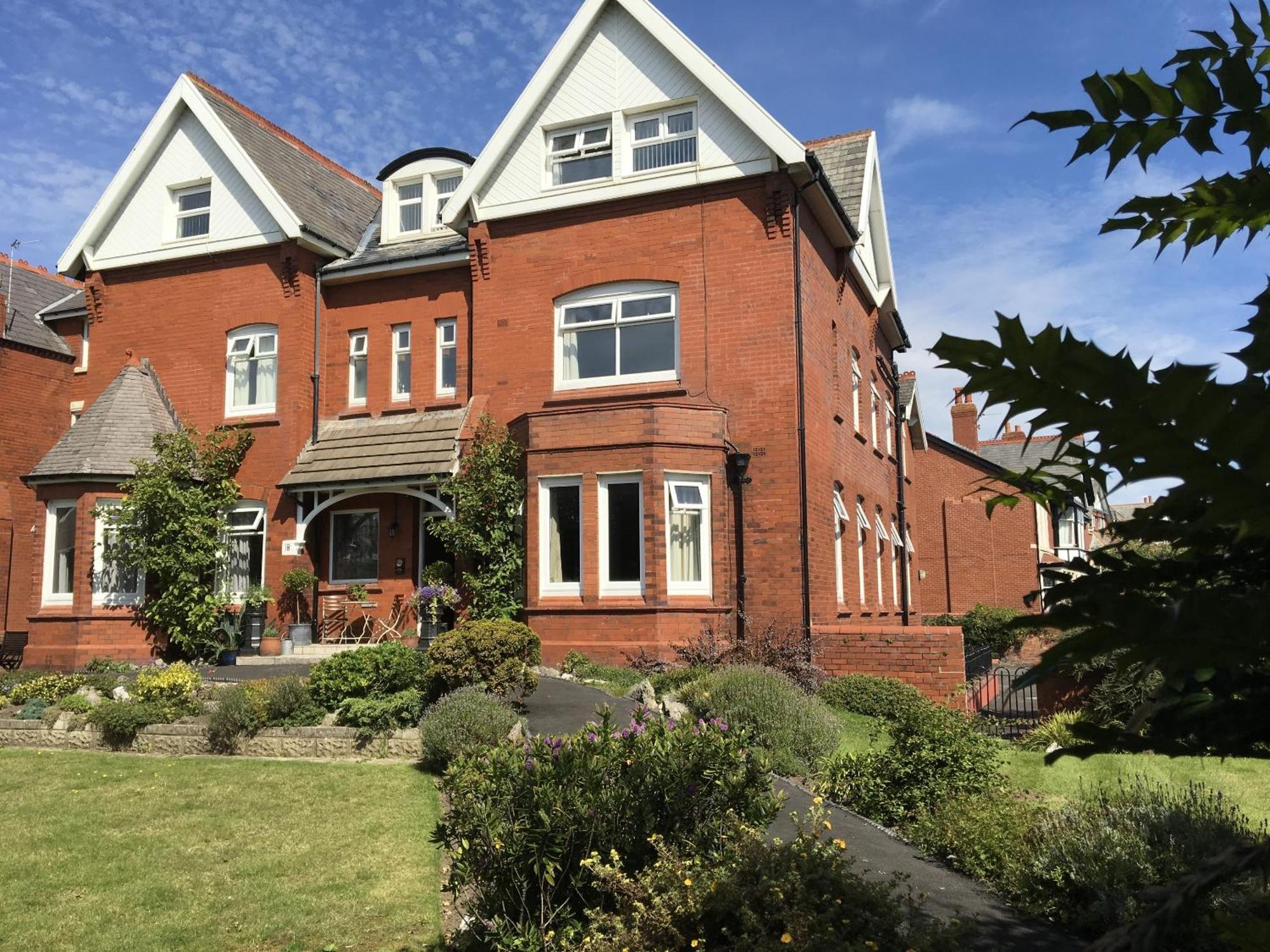 Mode - The Old School House Apartment Lytham St Annes Exterior foto